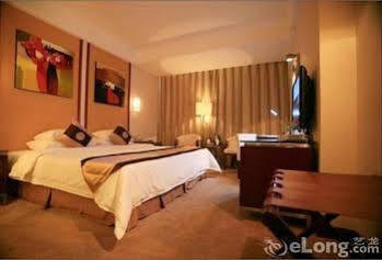Jinan Mineral Hotel Hongjialou Екстериор снимка